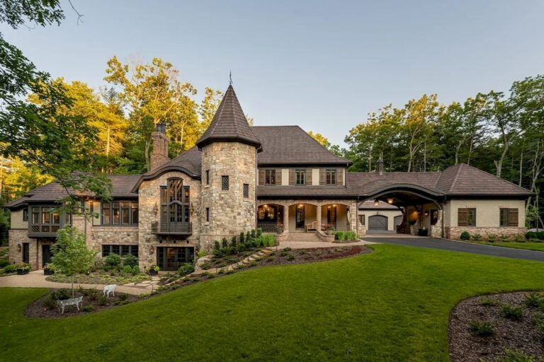 This $9,750,000 Stunning, New State-of-the-art Home in North Carolina Combines Historic Charm with Today Cutting-edge Smart
