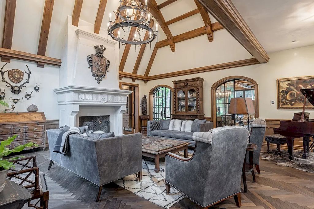 This $9,750,000 Stunning, New State-of-the-art Home in North Carolina Combines Historic Charm with Today Cutting-edge Smart 