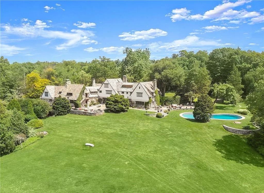 Peaceful Mid-country Retreat in Connecticut Hits Market for $13,500,000