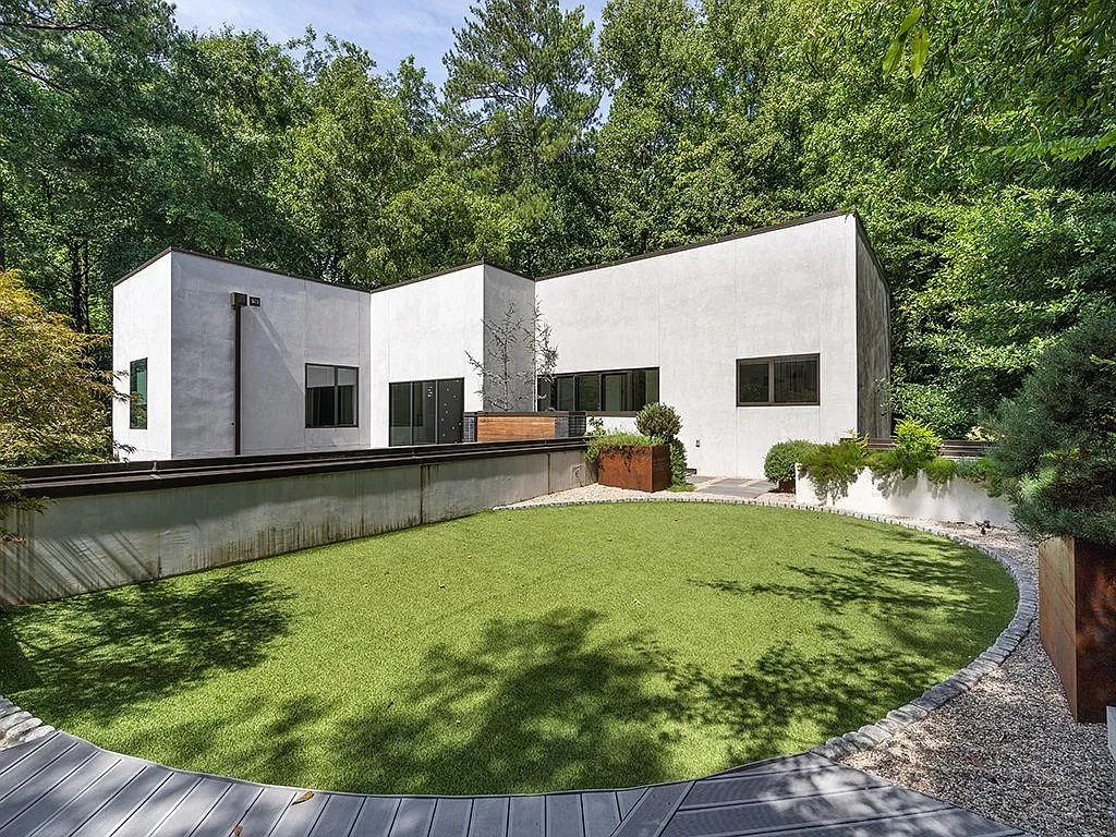 Fully Integrated Modern Smart Home in Georgia Listed for $3,200,000