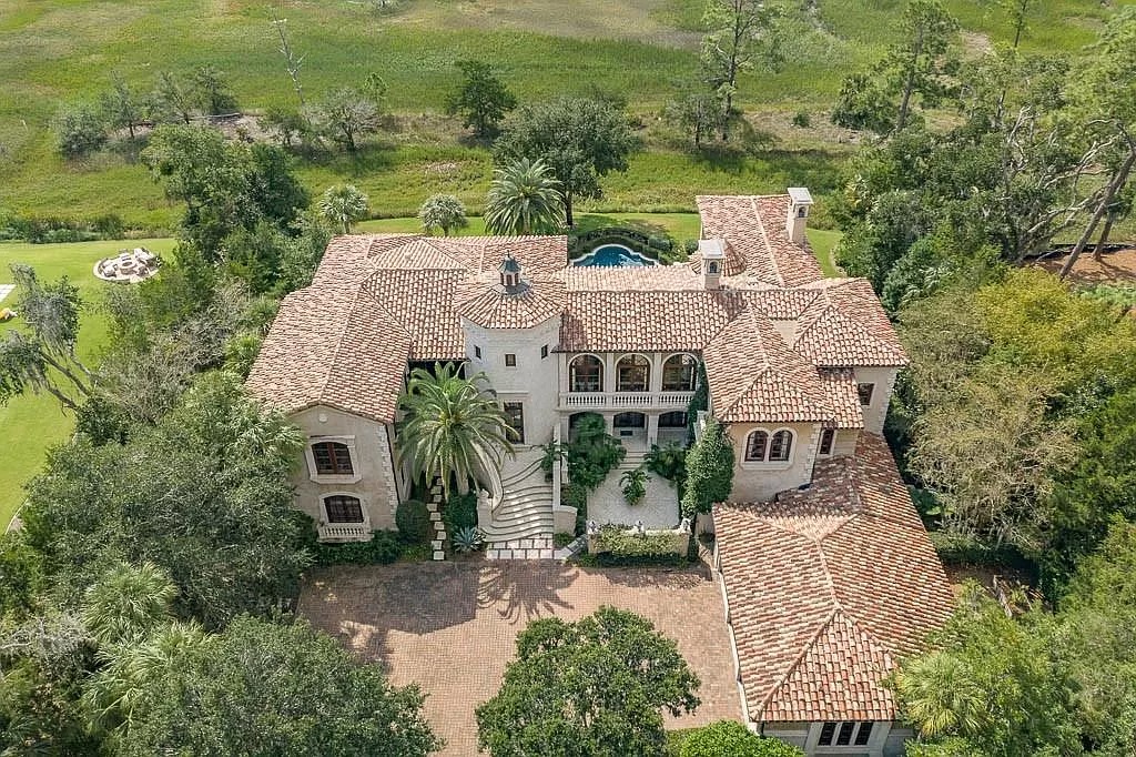 Georgia Estate of Perfection with Some Mediterranean Influences Sells for $4,950,000 