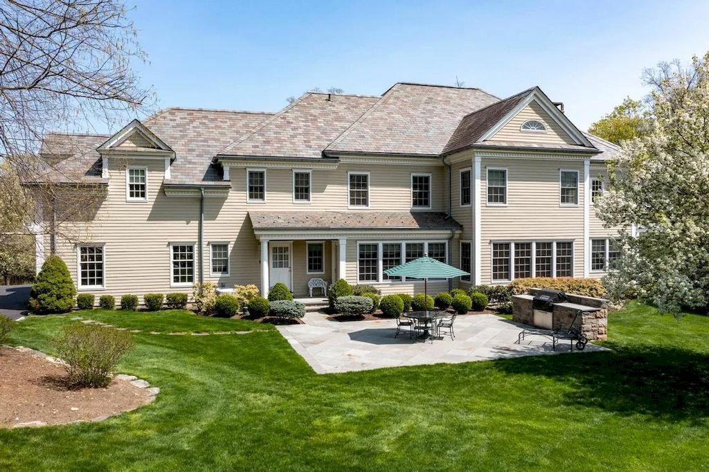 Connecticut Exquisite Stone Georgian Estate with Exceptional Architectural Detailing on Market for $5,995,000