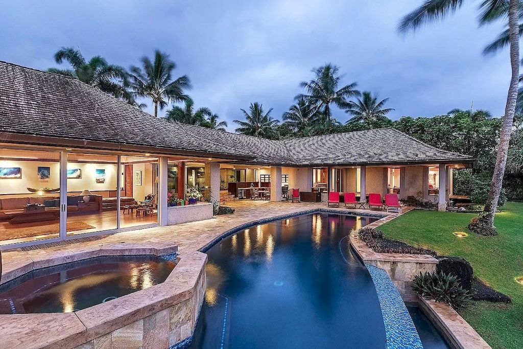 This Hawaii Marvel Estate with Modern Resort Style Living Listed for $12,900,000