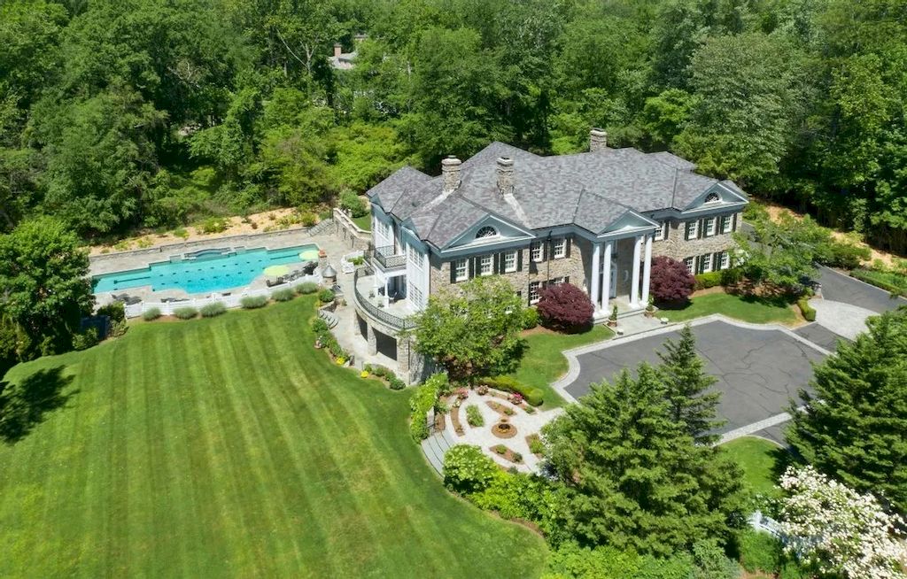 Elegant Georgian Style Home in Connecticut Showcases Exceptional Craftsmanship and Details Offered at $6,450,000