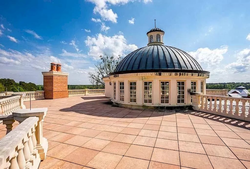 Built to the Highest Commercial Standards, Georgian Architecture-inspired Manor in Georgia Priced at $18,750,000