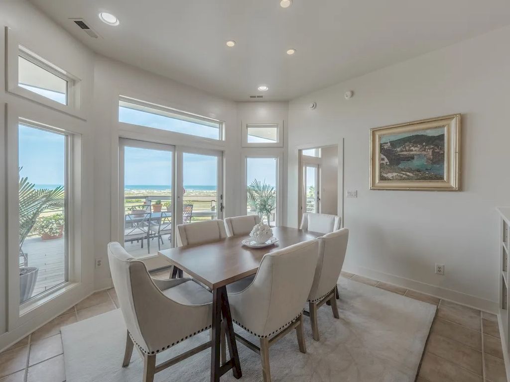 Spectacular Oceanfront Home in North Carolina Priced at $4,500,000
