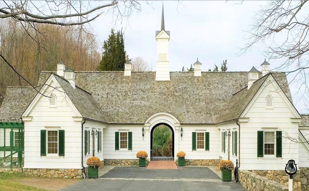 Connecticut Quintessential $29,997,000 Estate Maintains Memories and Fulfillment of Yesteryear 