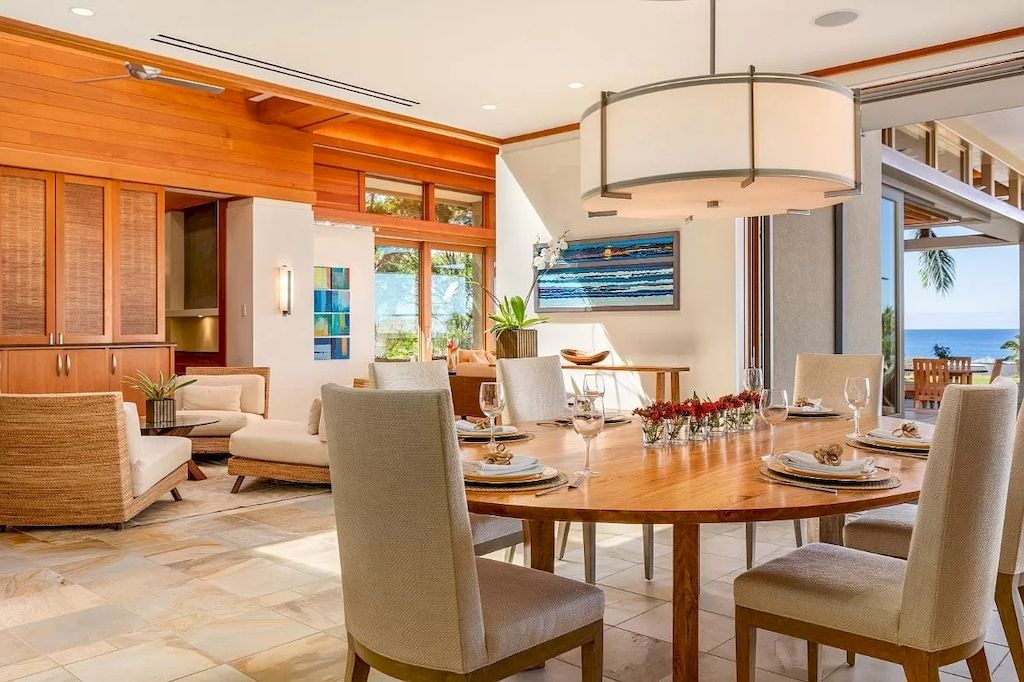 This Elegant Contemporary $15,800,000 Residence Shows off a Luxury Slice of Hawaii