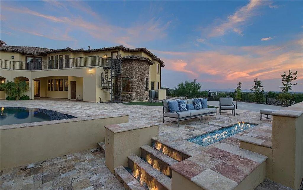 Tranquility Mountain Side House in Arizona with serene sanctuary asks for $3,400,000