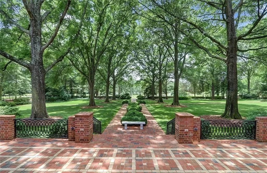 This $7,495,000 Magnificent Georgian Remains an Icon of the Old Irving Park Neighborhood in North Carolina