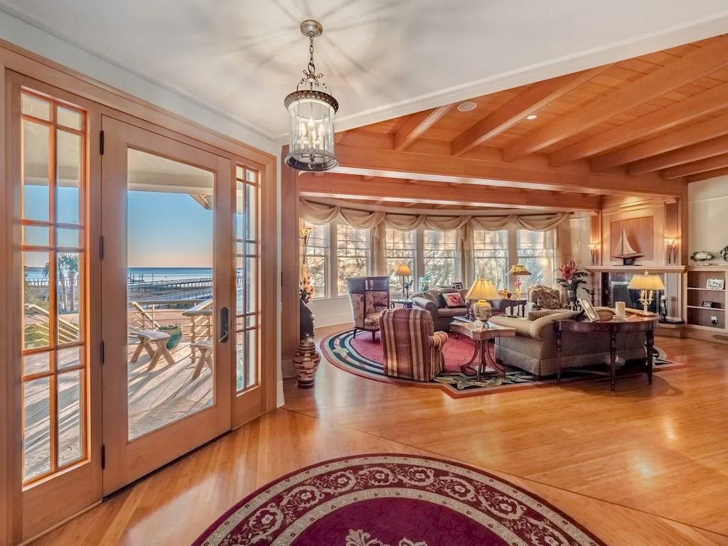 Magnificent Structure Coupled with Private Setting Present a Rare $6,999,000 Coastal Estate in North Carolina 