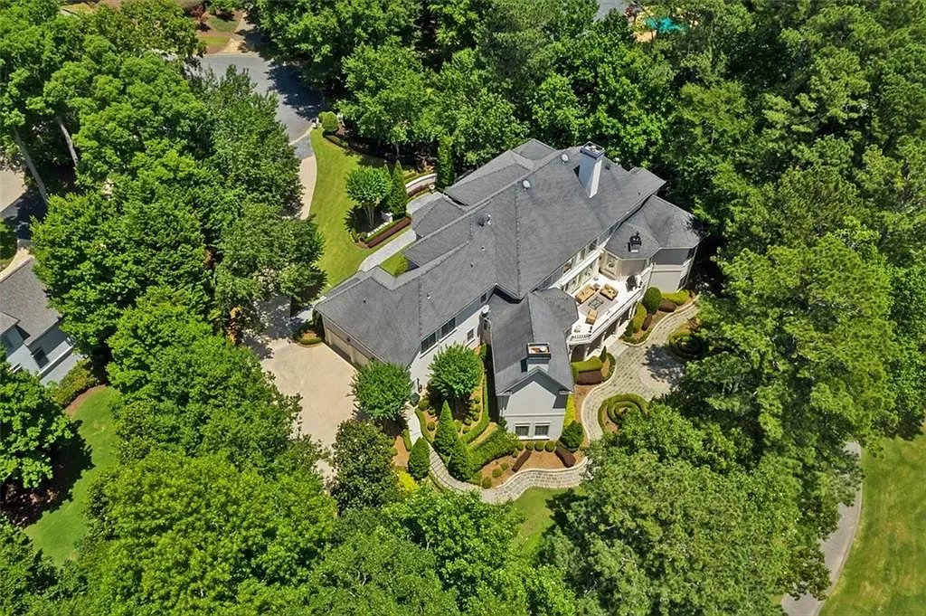 Cannot Miss this $3,199,000 Majestic Estate in Georgia with Meticulous Elegance