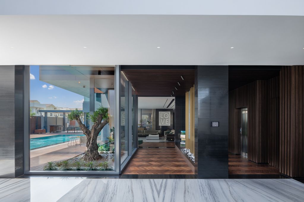 A | Residence, a Stunning Luxurious Three-storey House in Dubai by IAIA