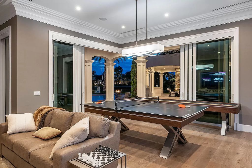 A-Trophy-Waterfront-Home-in-Boca-Raton-comes-with-a-Sleek-Backyard-Oasis-Asking-for-18750000-27