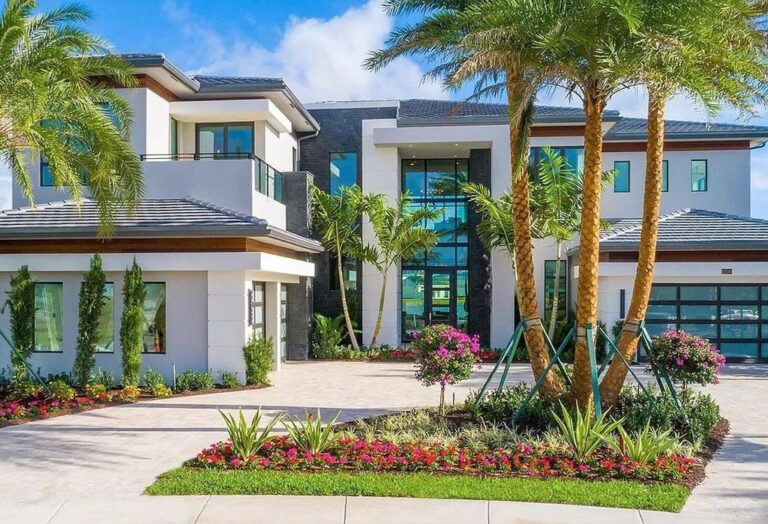 Brand New Boca Raton Home on a Magnificent Point Pie Lot for Sale at $5,7000,000