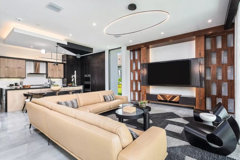 $4.6M Brand New Modern Home in Boca Raton with Fabulous Backyard