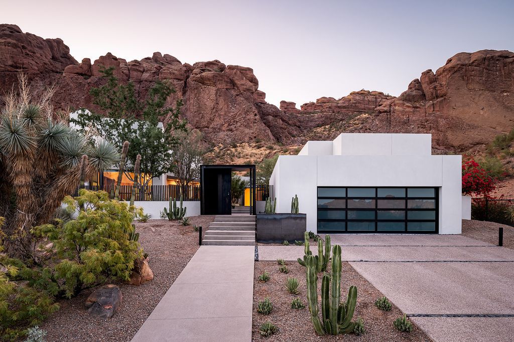 Brandaw at Echo Canyon,  Renovation by 180 Degrees Design + Build