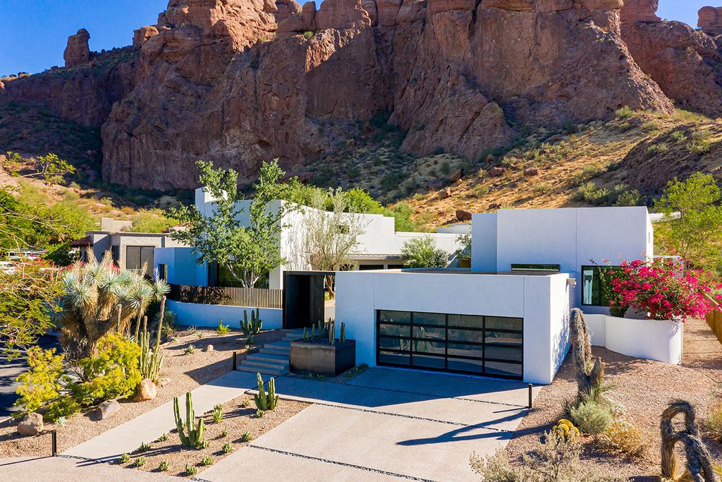 Brandaw at Echo Canyon,  Renovation by 180 Degrees Design + Build