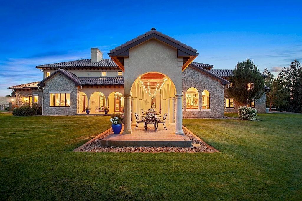The Incredible Home in Washington combines old-world design with today’s modern conveniences now available for sale. This home is located at 8719 S Palouse Hwy, Spokane, Washington