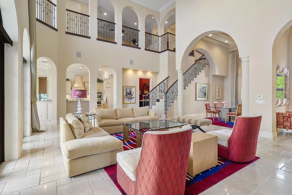 The Home in Florida is an elegant singer island estate is situated on perfectly manicured grounds with breathtaking intracoastal views now available for sale. This home located at 981 Singer Dr, West Palm Beach, Florida