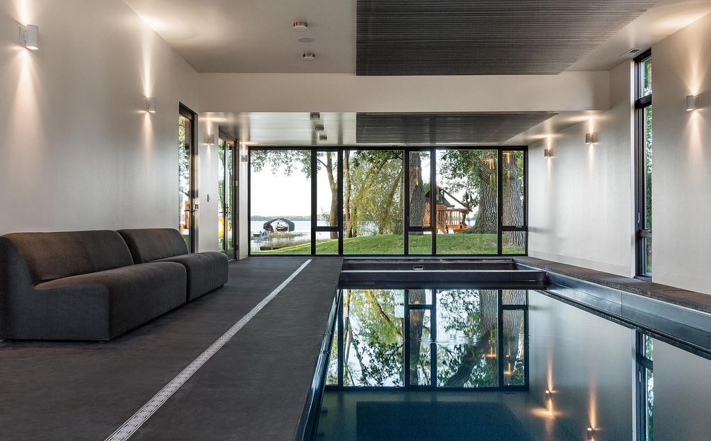 Lake-Waconia-House-an-Elegant-Home-by-ALTUS-Architecture-Design-17