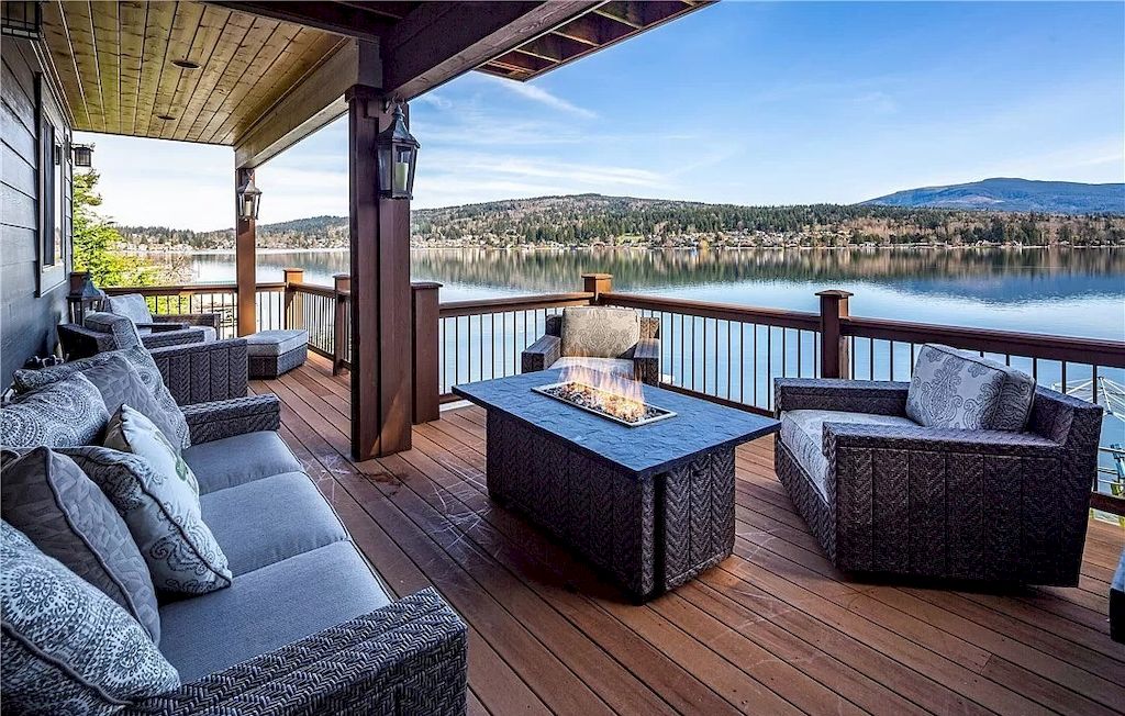 The Lakefront Home in Washington features incredible views now available for sale. This home is located at 1708 Euclid Ave, Bellingham, Washington