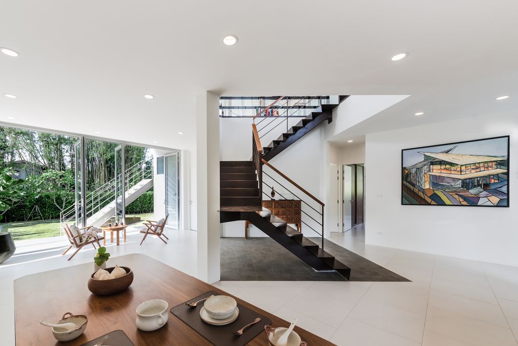MT House with Simple Lifestyle and Harmony with Nature by Urban Praxis