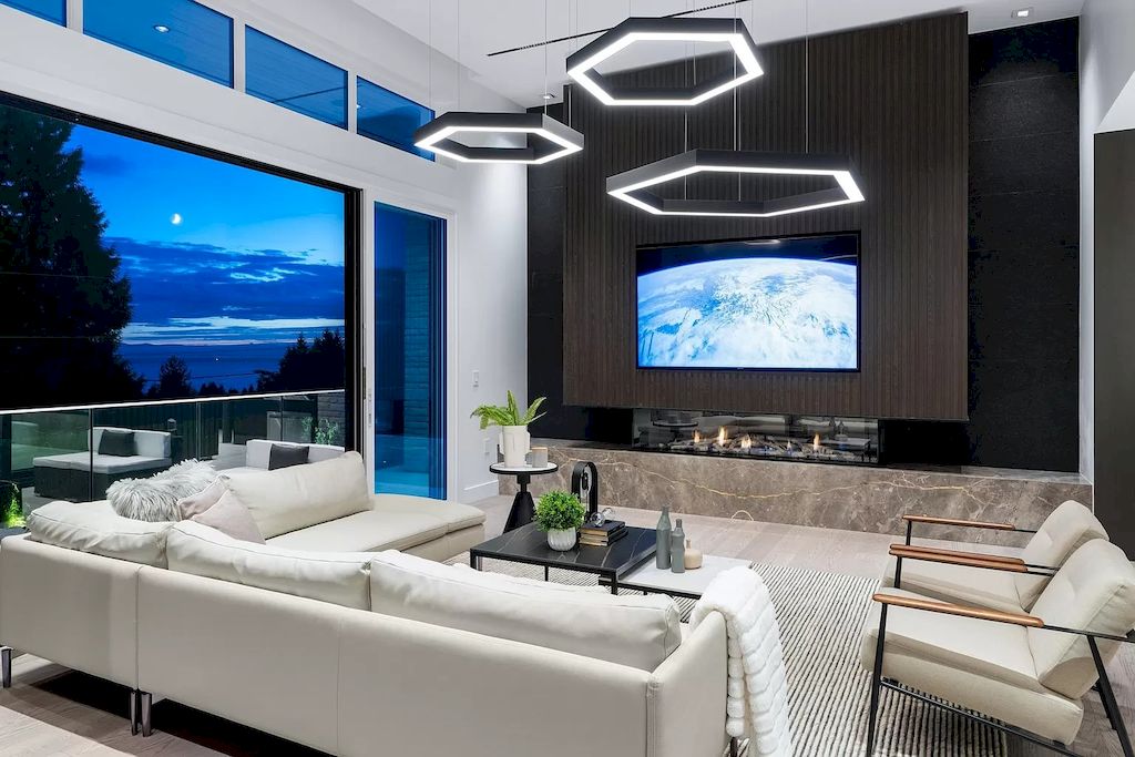 Modern-Estate-in-West-Vancouver-with-Unique-Architecture-and-World-class-Features-Hits-the-Market-for-C9888000-14