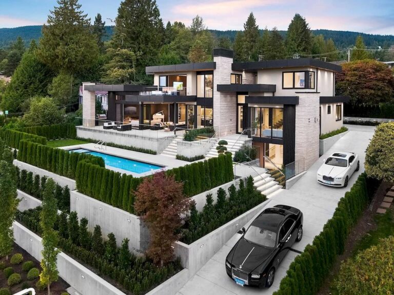 Modern Estate in West Vancouver with Unique Architecture and World