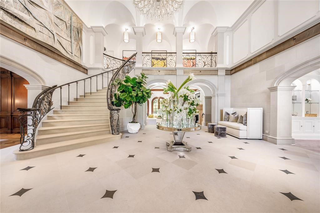 The mansion in Dallas is a 1.3 acre gated estate features an 18,769 SF main house was reimagined and transformed now available for sale. This home located at 9727 Audubon Pl, Dallas, Texas