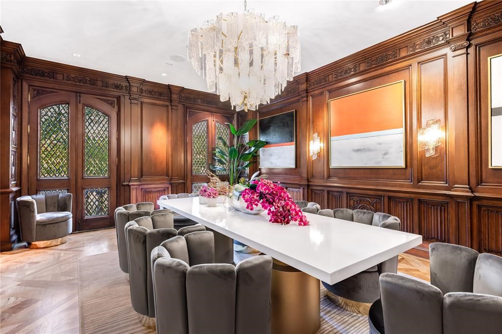 One-of-The-Most-Stunning-Mansions-in-Dallas-comes-to-Market-at-18900000-4