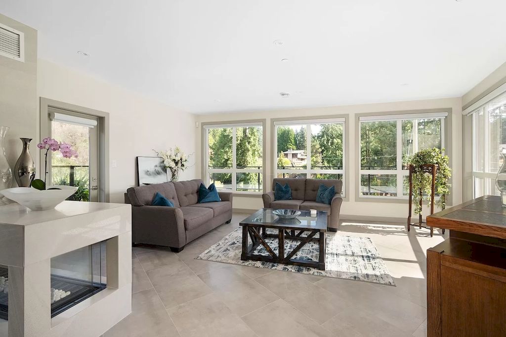 The Park-like Estate in West Vancouver is a contemporary luxury residence now available for sale. This home is located at 4507 Woodgreen Dr, West Vancouver, BC V7S 2T8, Canada