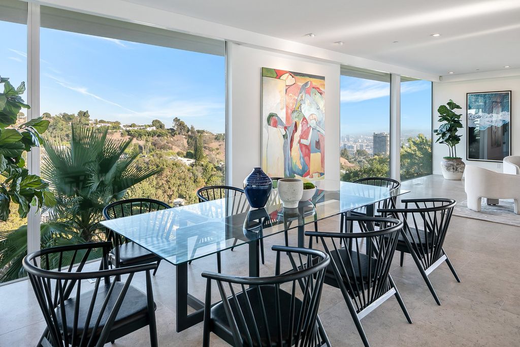 Stunning-Contemporary-Home-in-Beverly-Hills-with-Head-on-City-to-Ocean-Views-for-Sale-at-9995000-17
