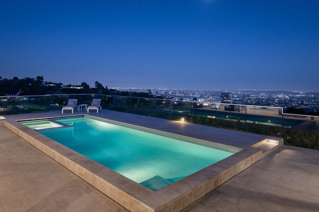 Stunning-Contemporary-Home-in-Beverly-Hills-with-Head-on-City-to-Ocean-Views-for-Sale-at-9995000-3
