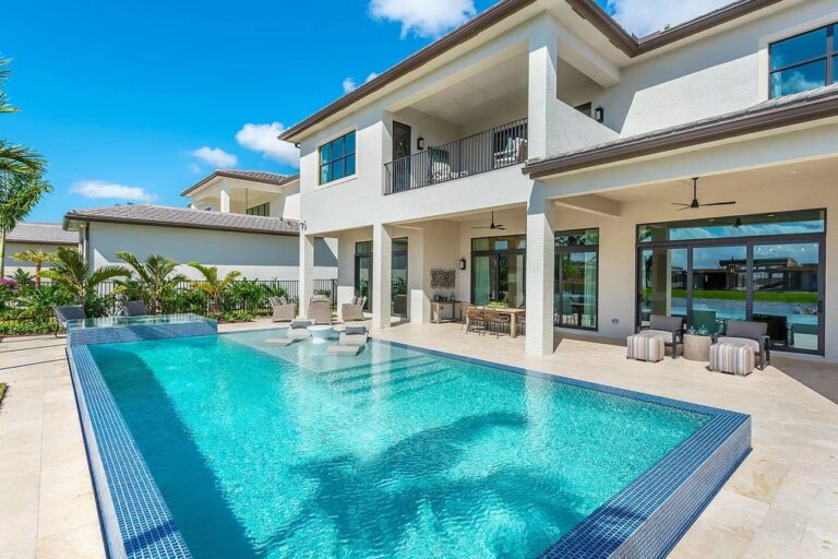 This $3,400,000 Newly Built Boca Raton Home with An Amazing Pool