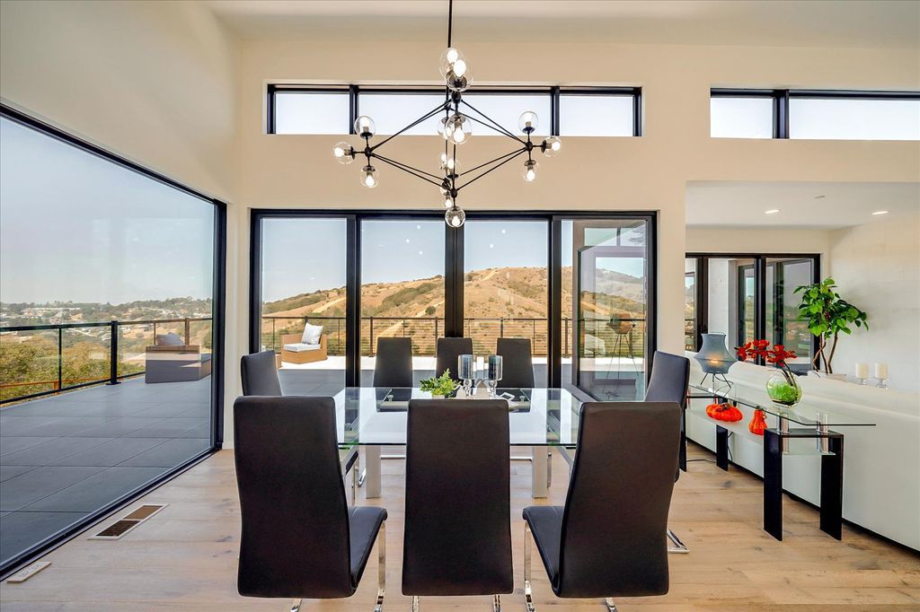 This-4785000-Brand-New-Contemporary-Home-in-Belmont-features-Beautiful-Views-and-Sunsets-13