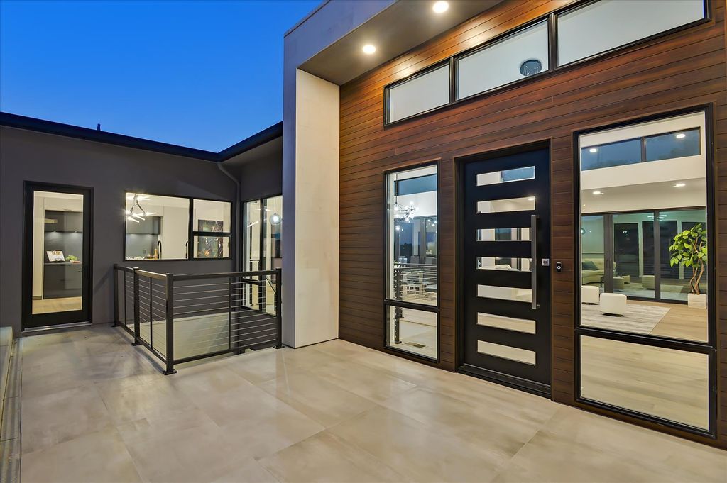 This-4785000-Brand-New-Contemporary-Home-in-Belmont-features-Beautiful-Views-and-Sunsets-25