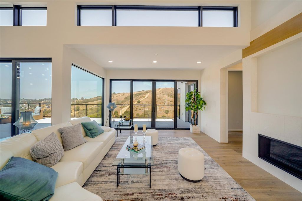 The Home in Belmont is a brand new contemporary construction enjoys beautiful views and memorable sunsets now available for sale. This home located at 2013 Bishop Road, Belmont, California