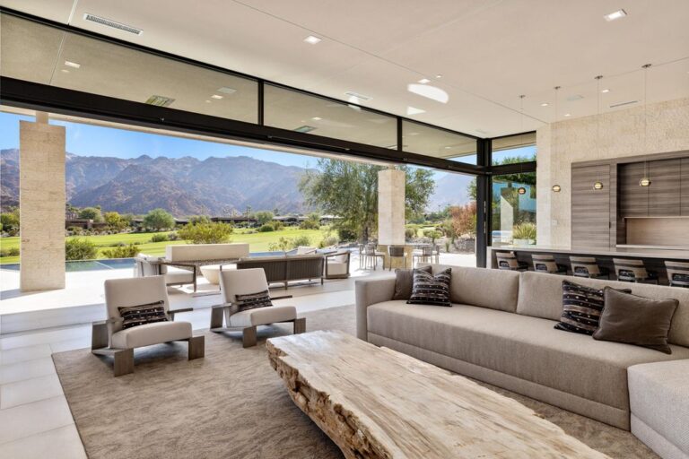 5,300,000 Newly Built Home in Indian Wells features Stunning Design