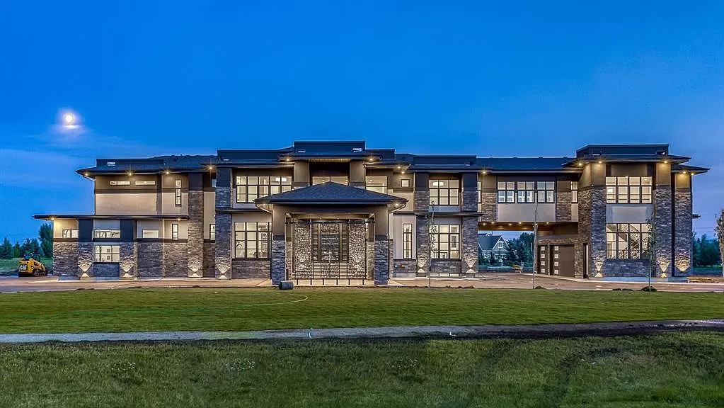 This-C5588000-Property-in-Alberta-is-Powerful-Unparalleled-Monumental-and-Quite-Simply-Exquisite-19