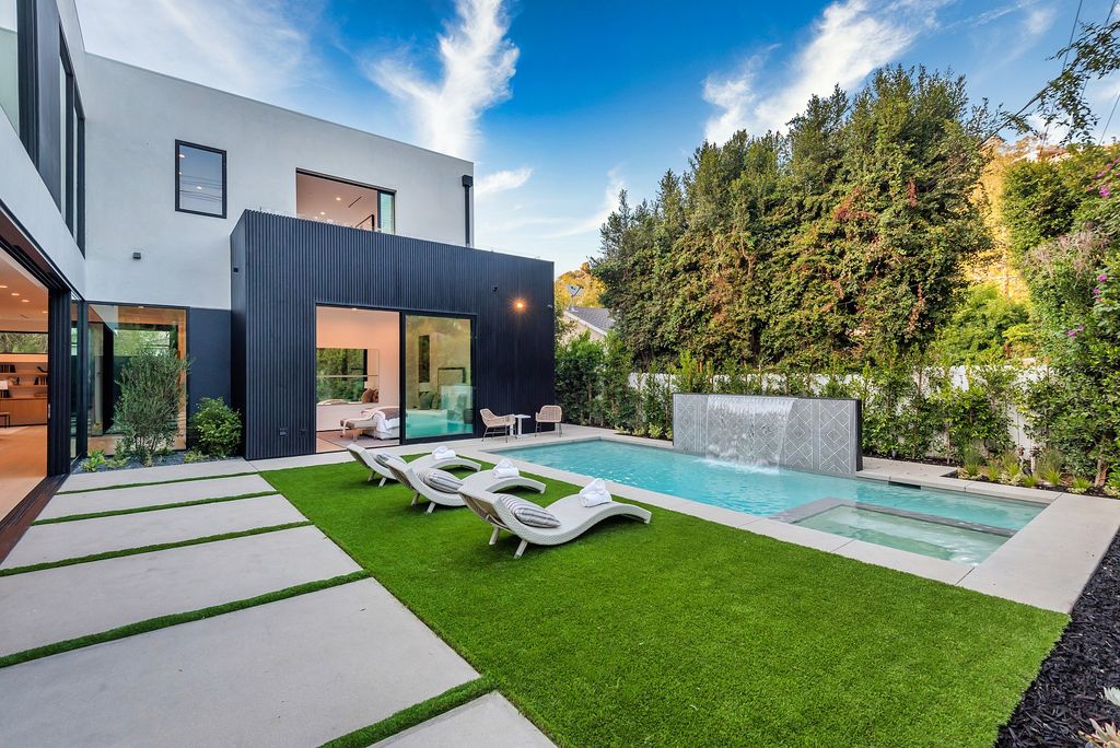 The Home in Brentwood is a truly exciting new construction architectural estate designed by acclaimed Crockett Architects now available for sale. This home located at 12212 Octagon St, Los Angeles, California