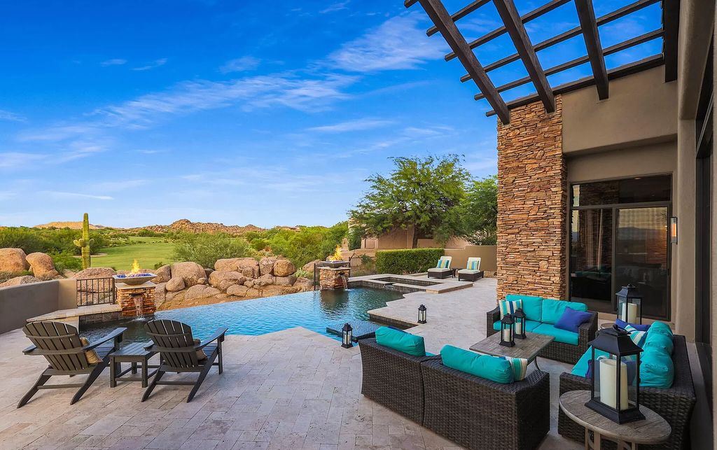 Stunning soft contemporary home offers views of city lights and Sonoran Desert in Arizona selling for $3,600,000