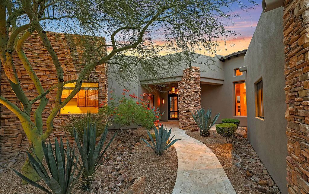 Stunning soft contemporary home offers views of city lights and Sonoran Desert in Arizona selling for $3,600,000