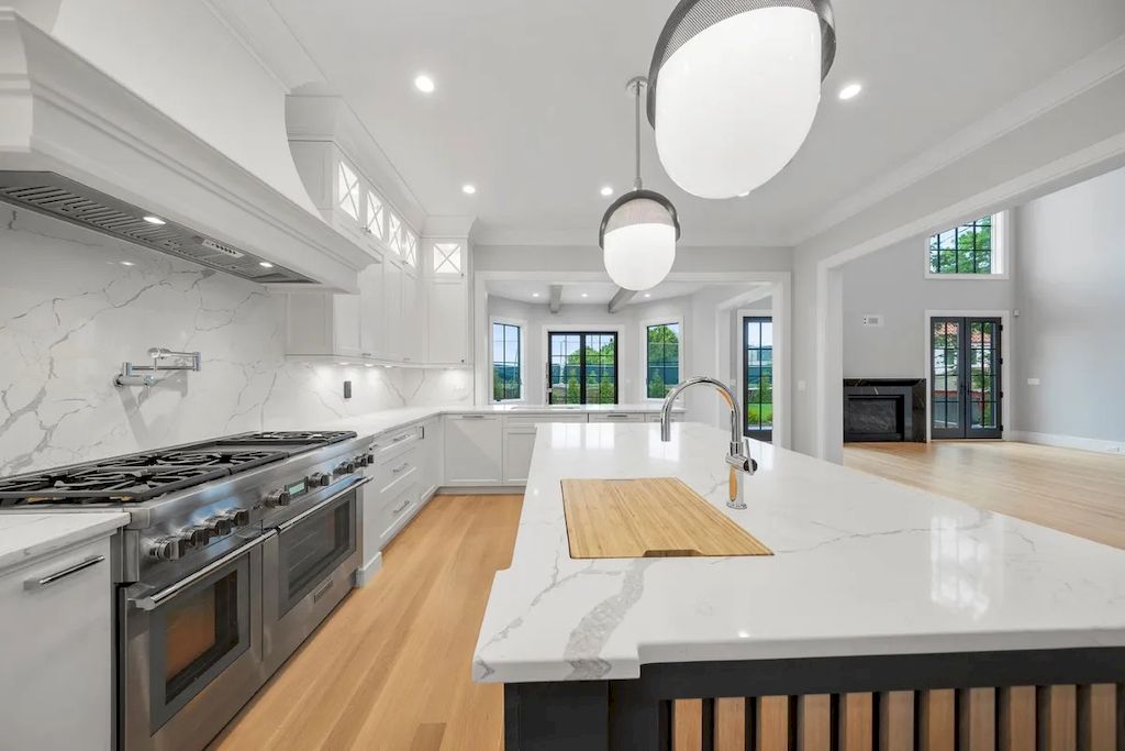New Jersey Luxury Smart Home and Gorgeous Finishes Hits Market for $3,900,000