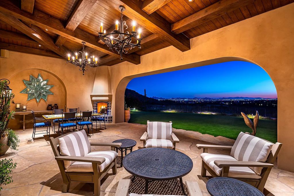 Incredible California Style Estate backdropped by the magnificent McDowell Mountains sells for $18,750,000