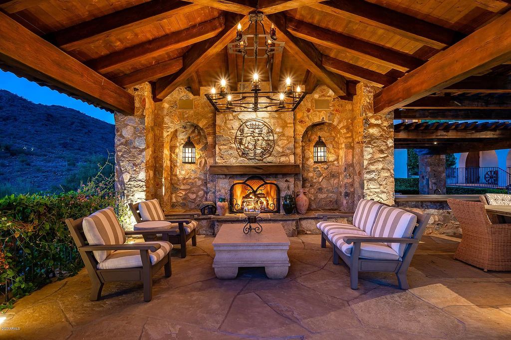 Incredible California Style Estate backdropped by the magnificent McDowell Mountains sells for $18,750,000