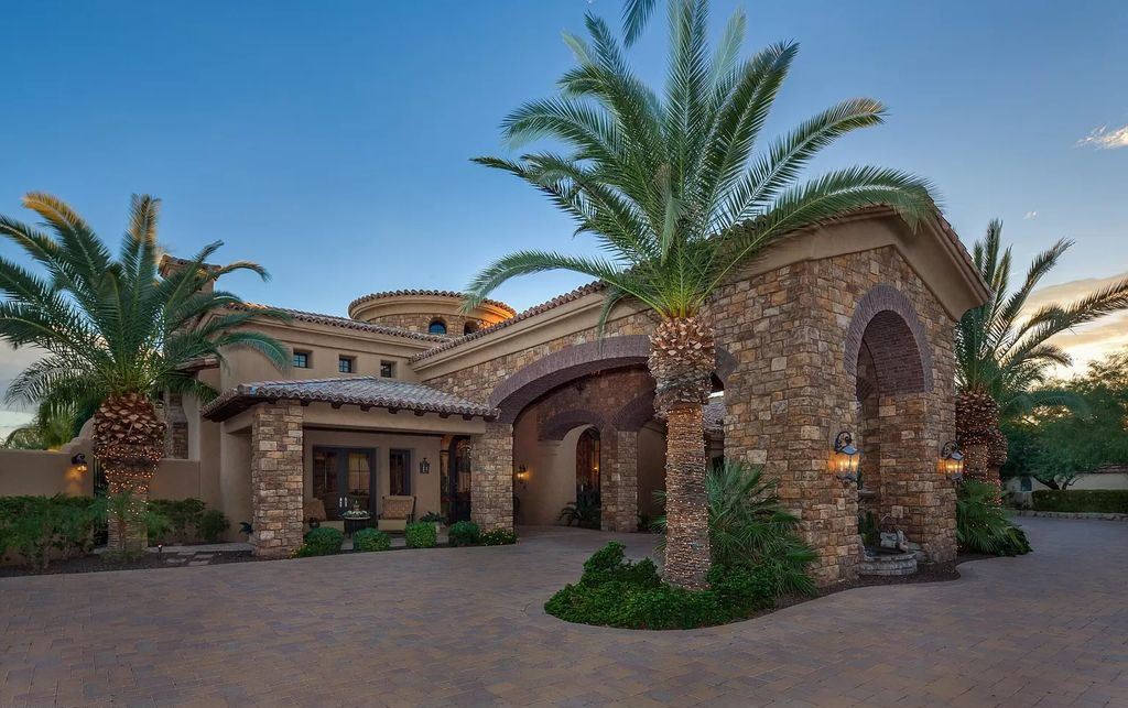 A Spectacular Arizona Estate selling for $4,400,000 is absolutely stunning from floor to ceilings 