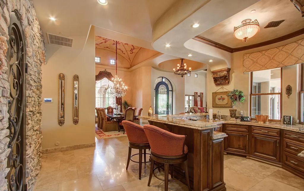 A Spectacular Arizona Estate selling for $4,400,000 is absolutely stunning from floor to ceilings 