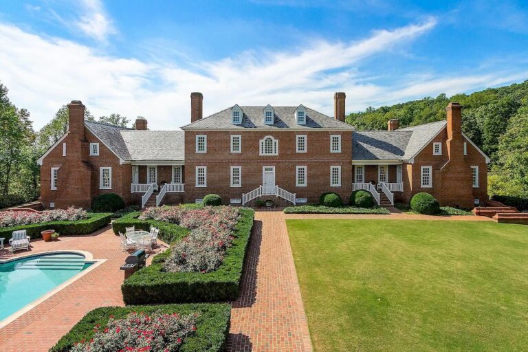 Grand View Estate in Tennessee Built to Last with Exquisite Detailing Listed for $4,500,000