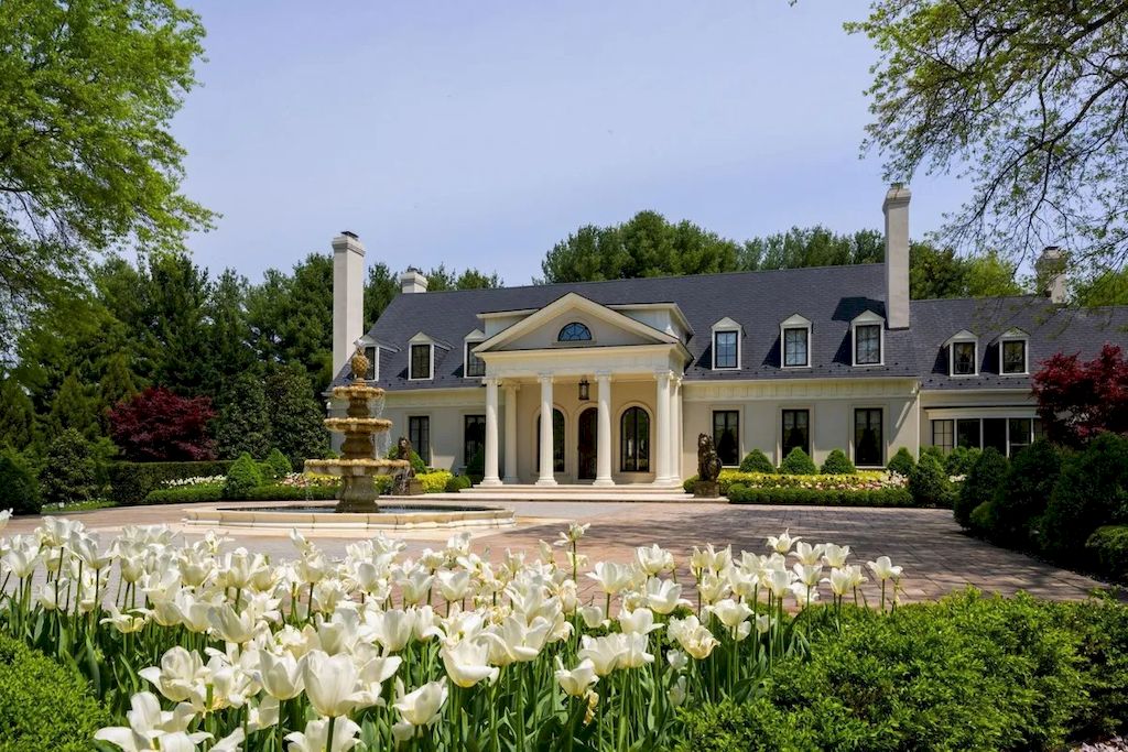 Villa dei Leoni - The Unmistakable Beauty in Maryland Listed for $12,000,000